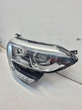 Load image into Gallery viewer, Frontscheinwerfer Renault Megane IV 260102555R LED Rechts Scheinwerfer Headlight