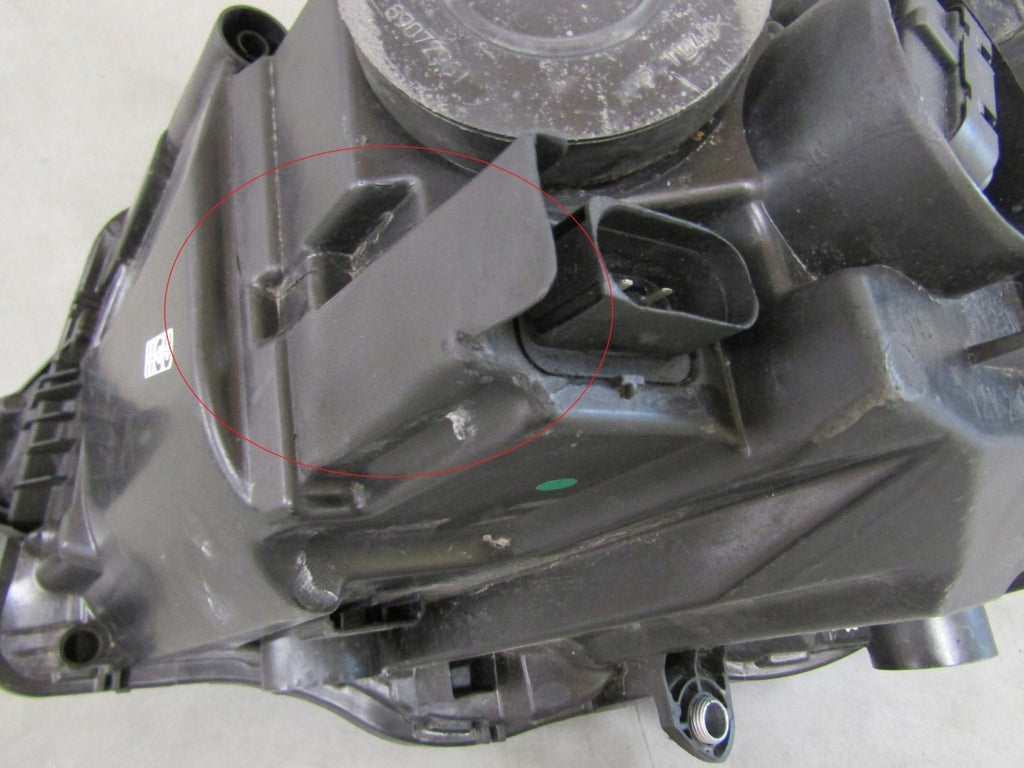 Frontscheinwerfer VW Transporter 7L1941006B Rechts Scheinwerfer Headlight SCH7718610764hh