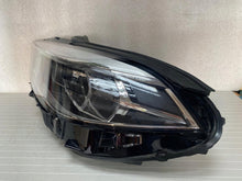 Laden Sie das Bild in den Galerie-Viewer, Frontscheinwerfer BMW 1 F40 6311-9482807-12 LED Links Scheinwerfer Headlight SCH7128282602yw
