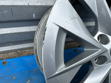 Laden Sie das Bild in den Galerie-Viewer, 1x Alufelge 17 Zoll 5x112 5E3601025 Skoda Octavia Iv Rim Wheel FEL5407895004ls