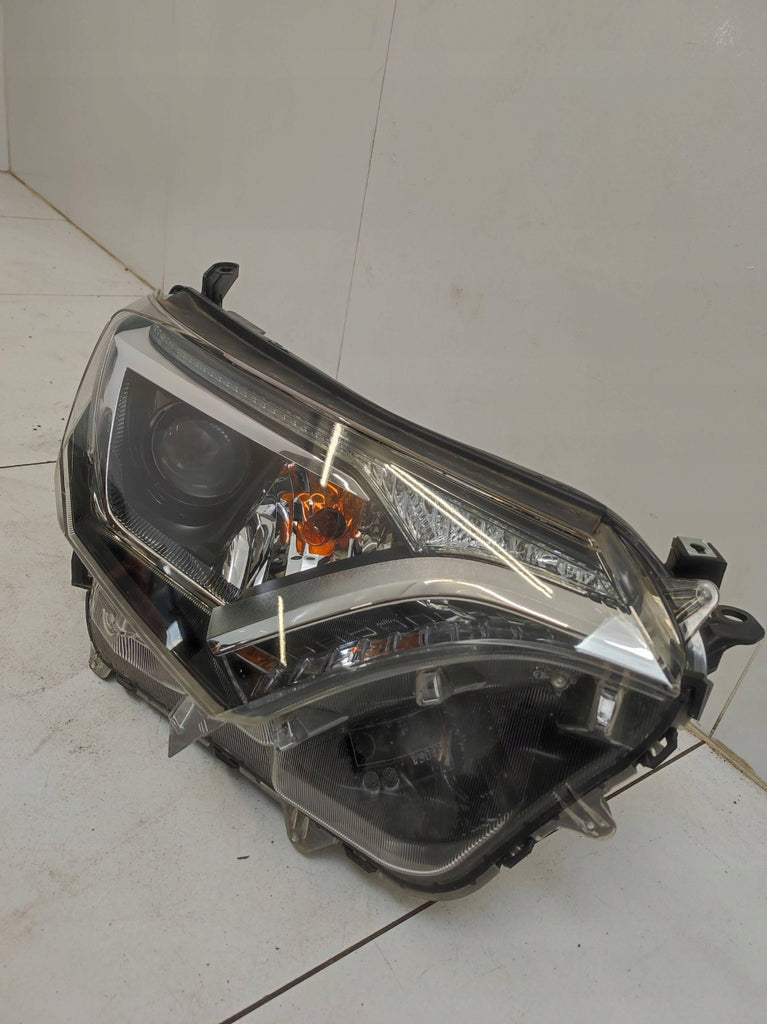 Frontscheinwerfer Toyota 4 IV Rechts Scheinwerfer Headlight SCH3201935402sy