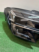 Laden Sie das Bild in den Galerie-Viewer, Frontscheinwerfer Audi 8Y0941034 LED Rechts Scheinwerfer Headlight SCH9373412928og