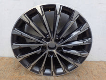 Laden Sie das Bild in den Galerie-Viewer, 1x Alufelge 19 Zoll 7.5&quot; 5x112 48ET 5E3601025 Skoda Octavia Iv Rim Wheel