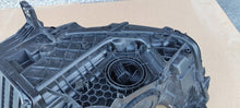 Laden Sie das Bild in den Galerie-Viewer, Frontscheinwerfer Audi Q3 83A941034 Rechts Scheinwerfer Headlight SCH6165424150pr