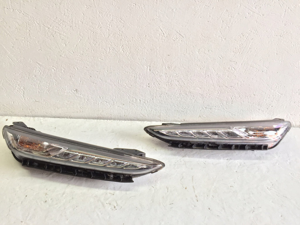 Frontscheinwerfer Hyundai Kona Ein Stück (Rechts oder Links) Headlight SCH4662552520gx