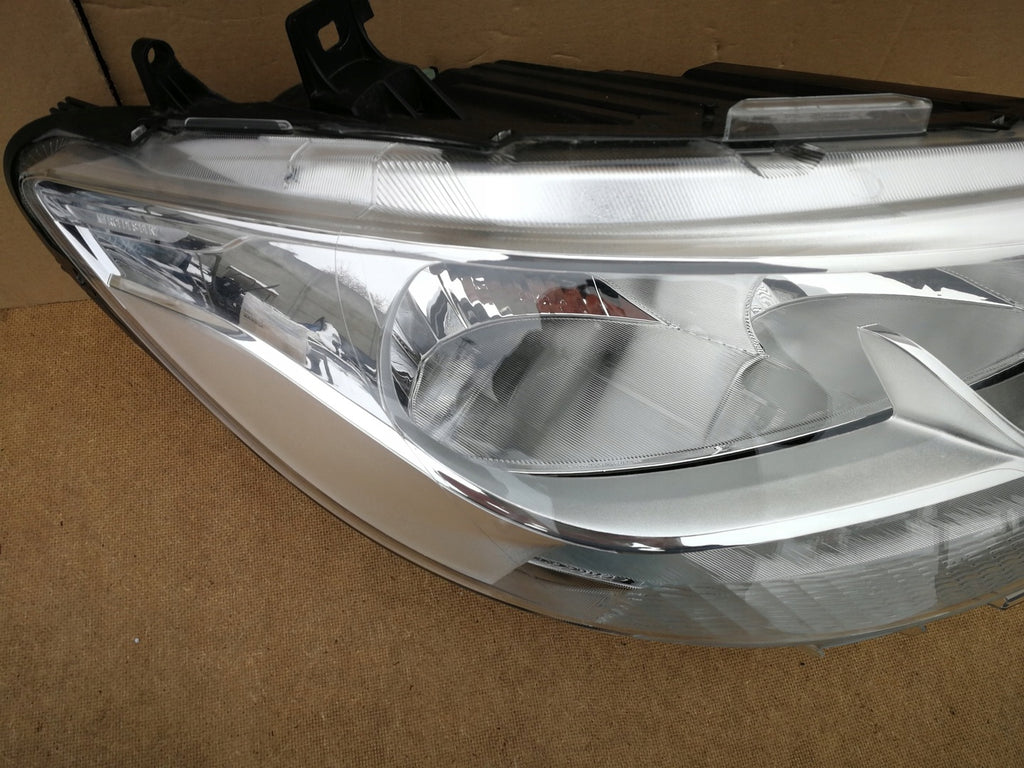 Frontscheinwerfer Mercedes-Benz Sprinter A9109060100 90139095AF Rechts Headlight