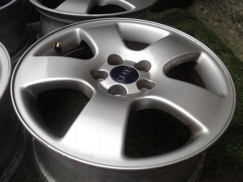 4x Alufelge 16 Zoll 6.5" 5x100 42ET Glanz Grau Audi I Rim Wheel FEL1901288121wd