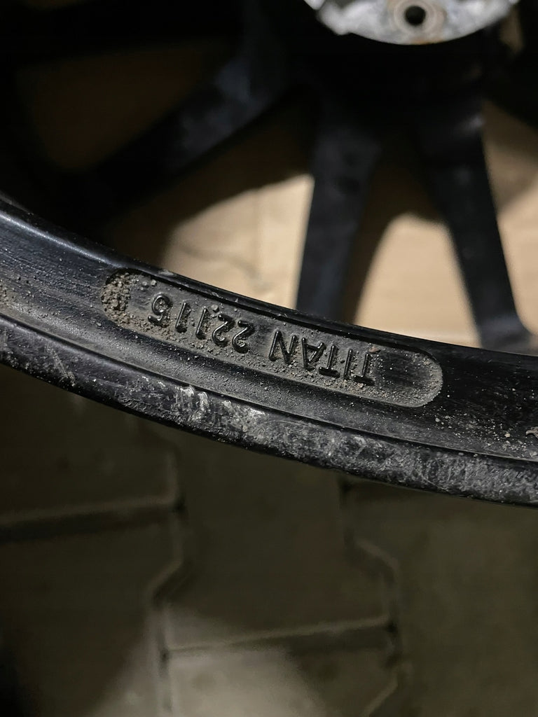 1x Alufelge 22 Zoll 11.5" 5x130 22115 Rim Wheel