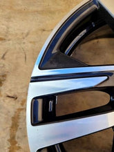 Load image into Gallery viewer, 1x Alufelge 16 Zoll 6.5&quot; 4x108 38ET Glanz Silber 9825165280 Peugeot Rim Wheel