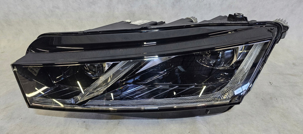 Frontscheinwerfer Skoda Octavia IV 5E4941015A LED Links Scheinwerfer Headlight SCH8203046262ws
