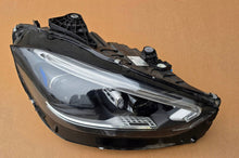 Laden Sie das Bild in den Galerie-Viewer, Frontscheinwerfer Mercedes-Benz W206 A2069062204 Rechts Scheinwerfer Headlight SCH6129738468hn