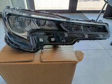 Laden Sie das Bild in den Galerie-Viewer, Frontscheinwerfer Toyota Corolla 81110-02S60 85122000 LED Rechts Headlight SCH3047842869hc