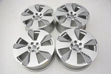 Laden Sie das Bild in den Galerie-Viewer, 4x Alufelge 19 Zoll 8.5" 5x112 36ET Glanz Silber 4KE601025Q Audi Rim Wheel FEL6662462869dj