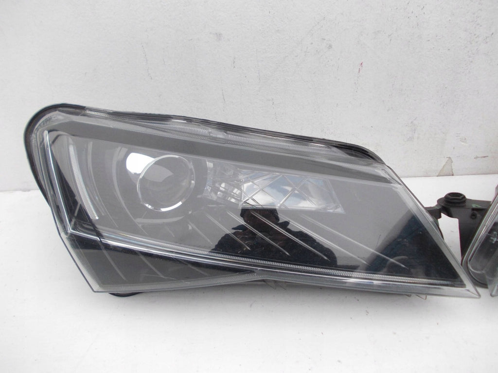 Frontscheinwerfer Skoda Superb III 3V1941015A 3V1941016 Ein Satz Headlight SCH5556797759yg