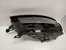 Laden Sie das Bild in den Galerie-Viewer, Frontscheinwerfer Skoda Kamiq 658941015 LED Ein Satz Scheinwerfer Headlight SCH3838113087zl