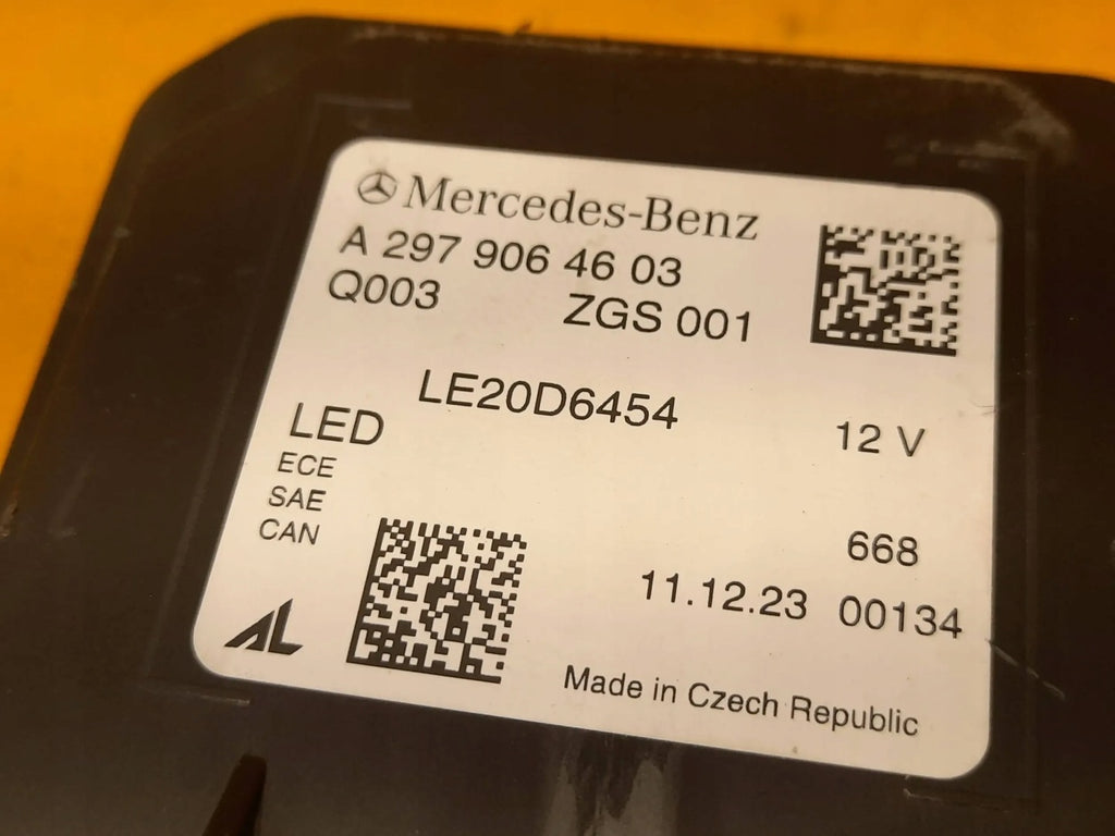 Frontscheinwerfer Mercedes-Benz Eqs A2979064603 Vorderseite Headlight SCH9632616137ns