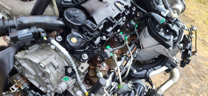 Motor Peugeot 3008 10JBER 1.6 EHDI 112PS 2013 Diesel Engine Komplett MOT5884009830ro