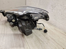 Laden Sie das Bild in den Galerie-Viewer, Frontscheinwerfer Mazda D43N-51030 Full LED Rechts Scheinwerfer Headlight