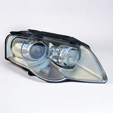 Laden Sie das Bild in den Galerie-Viewer, Frontscheinwerfer VW Passat 3C0941754D 89390030 89035113 Xenon Rechts Headlight