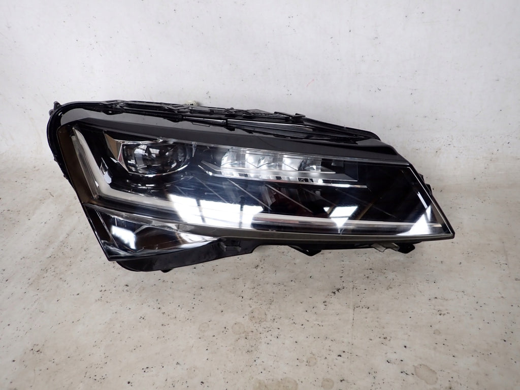 Frontscheinwerfer Skoda Superb III 3V1941016 Rechts Scheinwerfer Headlight SCH6188459090dh