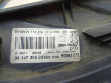 Laden Sie das Bild in den Galerie-Viewer, Frontscheinwerfer Peugeot 2008 I 9814739580 Rechts Scheinwerfer Headlight