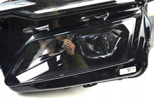 Laden Sie das Bild in den Galerie-Viewer, Frontscheinwerfer Skoda Karoq 57B941035B LED Links Scheinwerfer Headlight SCH4365139240xa