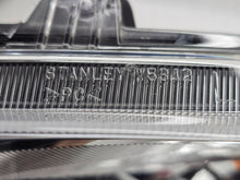 Laden Sie das Bild in den Galerie-Viewer, Frontscheinwerfer Mitsubishi Space Star SPP18046 Links Scheinwerfer Headlight SCH3693778996vo