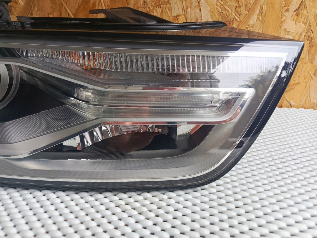 Frontscheinwerfer Audi Q3 8U0941006C Bi-Xenon Rechts Scheinwerfer Headlight SCH9881915654rg