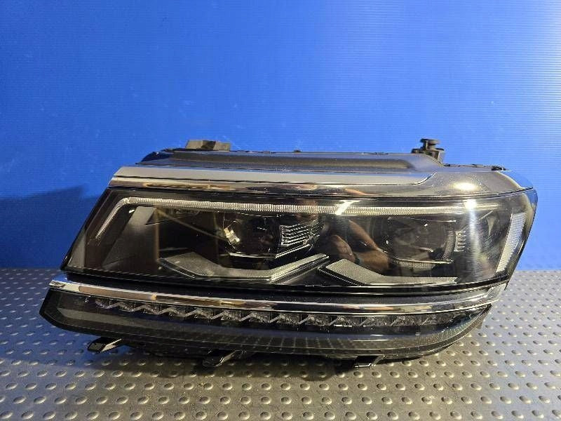 Frontscheinwerfer VW Tiguan 5NB941081 LED Links Scheinwerfer Headlight