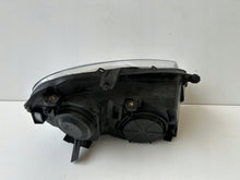 Laden Sie das Bild in den Galerie-Viewer, Frontscheinwerfer VW Polo IV 6Q1941007AT 89311996 LED Rechts oder Links