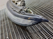 Laden Sie das Bild in den Galerie-Viewer, Frontscheinwerfer Land Rover Evoque BJ3213W030AE Links Scheinwerfer Headlight SCH6275516441ac