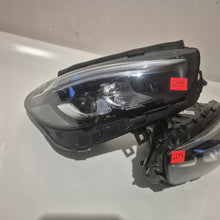 Laden Sie das Bild in den Galerie-Viewer, Frontscheinwerfer Mercedes-Benz A2479062503 A2479062603 LED Ein Satz Headlight SCH5280549521oz