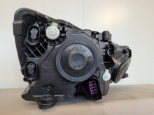 Load image into Gallery viewer, Frontscheinwerfer Skoda Fabia III 6V1941015B Links Scheinwerfer Headlight SCH8402048284pu