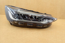 Laden Sie das Bild in den Galerie-Viewer, Frontscheinwerfer Ford Focus IV NX7B-13E014-CF Full LED Rechts Headlight SCH2711000486qb