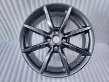 Laden Sie das Bild in den Galerie-Viewer, 1x Alufelge 17 Zoll 7.0&quot; 4x100 45ET Glanz Graphit 996585 Mazda Mx5 Mx-5 Iv