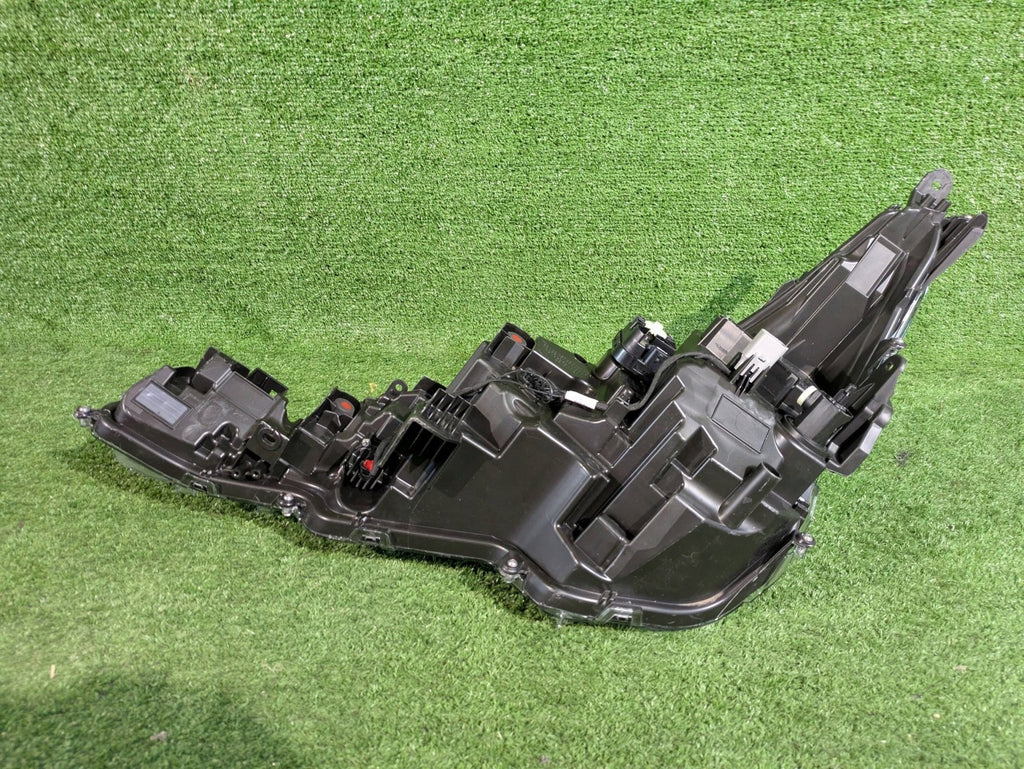 Frontscheinwerfer Toyota Corolla 81110-02S60 Rechts Scheinwerfer Headlight SCH2087385038ea