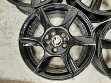 Laden Sie das Bild in den Galerie-Viewer, 4x Alufelge 15 Zoll 6.0" 5x100 38ET Glanz Schwarz TL60538 Skoda Fabia I FEL8768591266fa