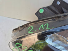 Laden Sie das Bild in den Galerie-Viewer, Frontscheinwerfer Renault Clio III 8200775869 Links Scheinwerfer Headlight SCH8819839345bx