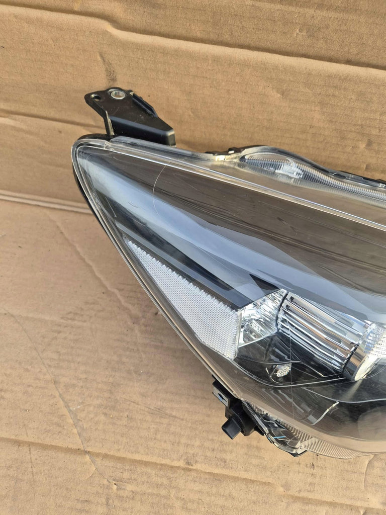 Frontscheinwerfer Mazda II D43N-51030 3G1941082 Rechts Scheinwerfer Headlight SCH6489667076fh