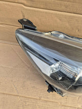 Load image into Gallery viewer, Frontscheinwerfer Mazda II D43N-51030 3G1941082 Rechts Scheinwerfer Headlight SCH6489667076fh