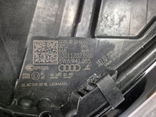 Laden Sie das Bild in den Galerie-Viewer, Frontscheinwerfer Audi A5 8W6941085 030112023500 LED Rechts oder Links SCH9194468122zu