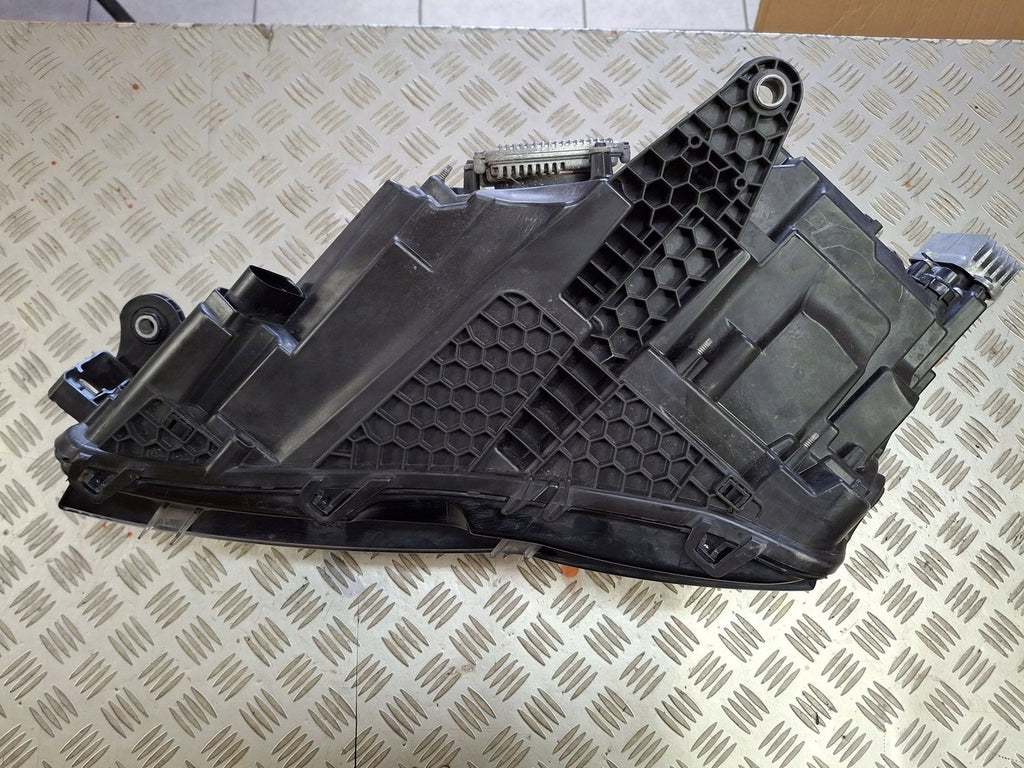 Frontscheinwerfer Skoda Superb III 3V1941016D LED Rechts Scheinwerfer Headlight