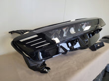 Laden Sie das Bild in den Galerie-Viewer, Frontscheinwerfer Renault Megane I E-Tech 260109843R Rechts Headlight SCH4068219122ox