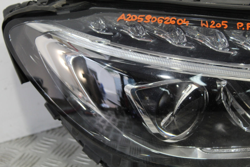 Frontscheinwerfer Mercedes-Benz W205 A2059062604 LED Rechts Headlight SCH4034940459tb
