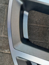 Load image into Gallery viewer, 1x Alufelge 20 Zoll 8.5" 5x114.3 54 5ET Glanz Hyundai Ioniq Rim Wheel FEL8609420722kk