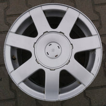 Laden Sie das Bild in den Galerie-Viewer, 4x Alufelge 15 Zoll 7.0" 5x112 45ET Glanz Silber Audi I Rim Wheel FEL8981235543tw