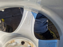 Load image into Gallery viewer, 4x Alufelge 17 Zoll 7.0" 5x112 44ET Glanz Silber 56R7805 Mercedes-Benz W213 FEL3360815688pz