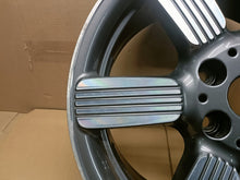 Laden Sie das Bild in den Galerie-Viewer, 1x Alufelge 17 Zoll 7.0&quot; 5x112 54ET Glanz Graphit 6884399 Mini Rim Wheel