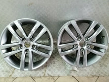 Load image into Gallery viewer, 1x Alufelge 17 Zoll 6.5&quot; 5x112 52ET Grau 5TA601025G VW Touran Rim Wheel