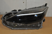 Laden Sie das Bild in den Galerie-Viewer, Frontscheinwerfer Toyota Yaris Cross LED Links Scheinwerfer Headlight SCH9277406318lv